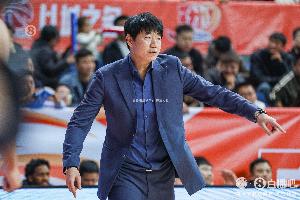 这可是季后赛啊!邱彪本场12人轮换&陶汉林时间最少也有5分22秒