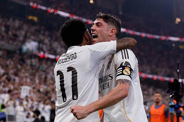 皇马“惨胜”决赛会师巴萨 小蜘蛛哑火马竞苦吞失利