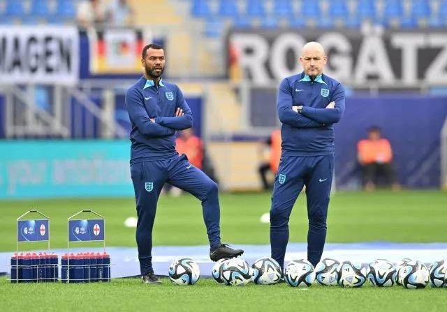 1722396309643027275.jpg 1722396309643027275.jpg