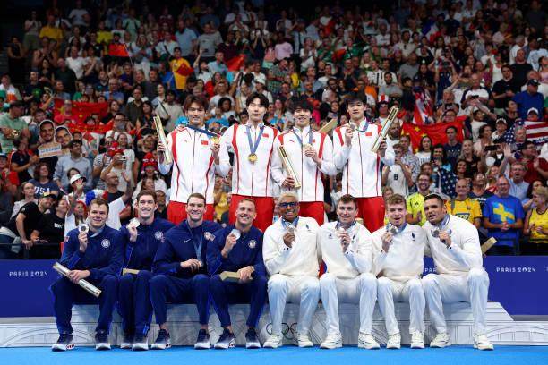 火狐电竞官方网站-美国游泳队：向中国队脱帽致敬，我们尽力了